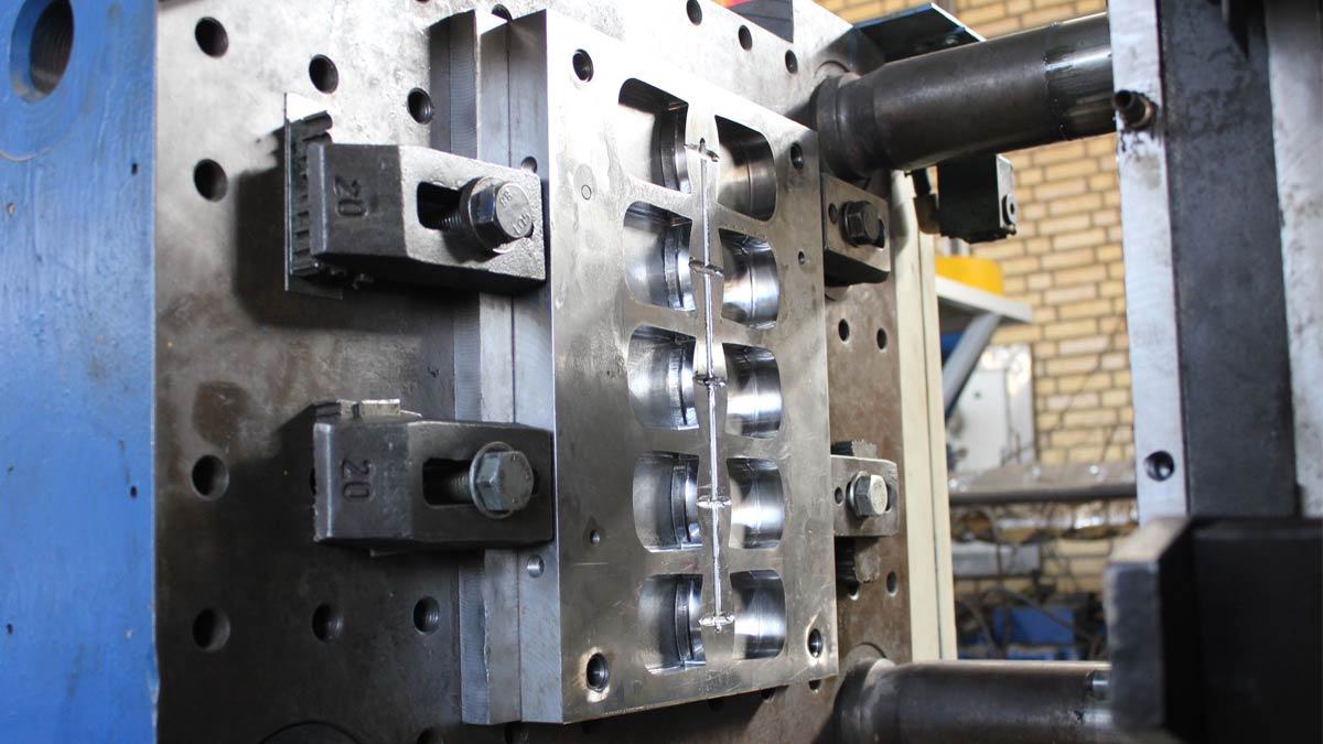 ساخت قالب تزریق پلاستیک