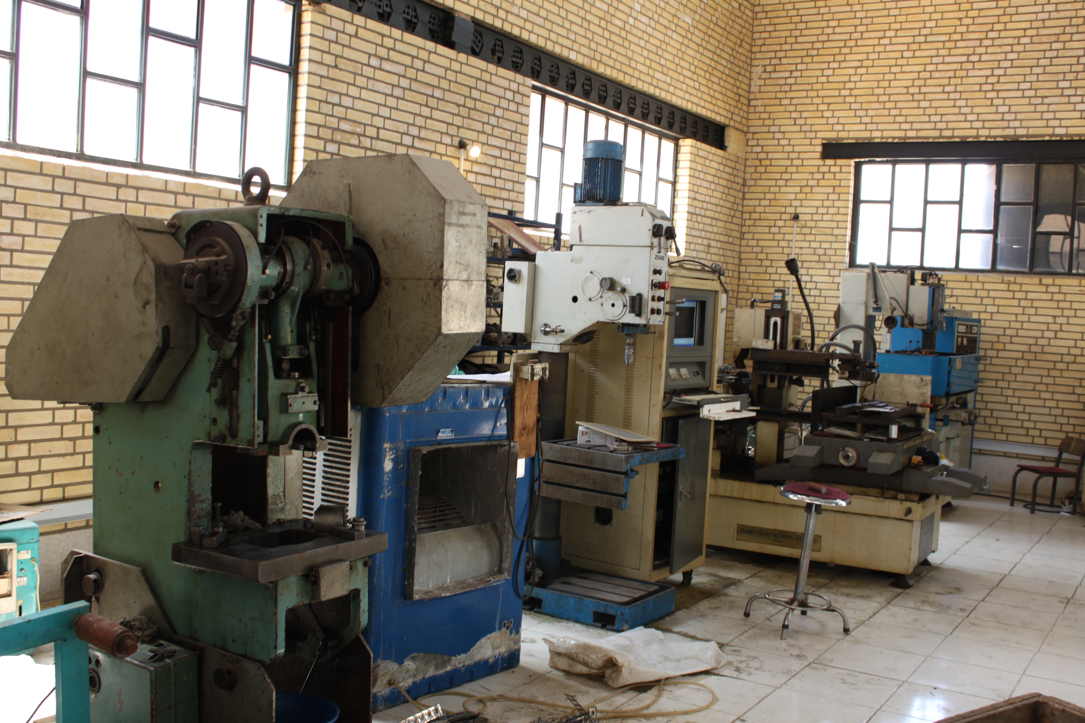 تولید قطعات فلزی